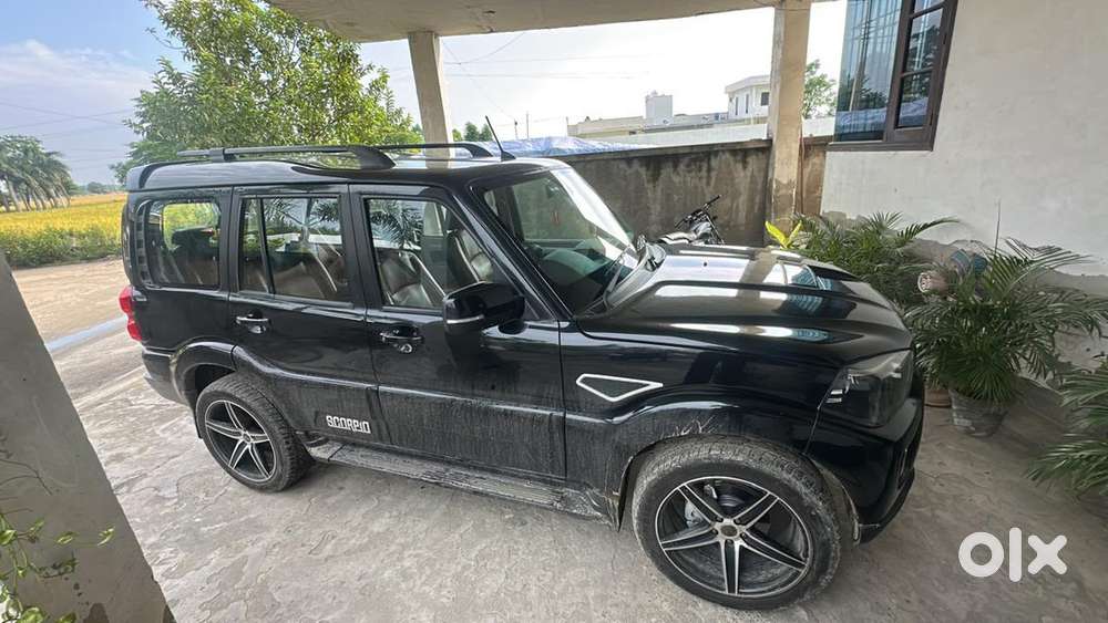 Mahindra Scorpio Diesel Manual 2019