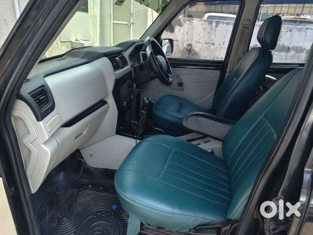 Mahindra Scorpio S4 9 Seater, 2015, Diesel