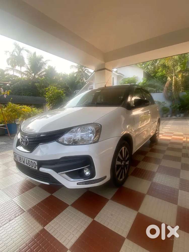 Show Room Condition Zero Accidents.