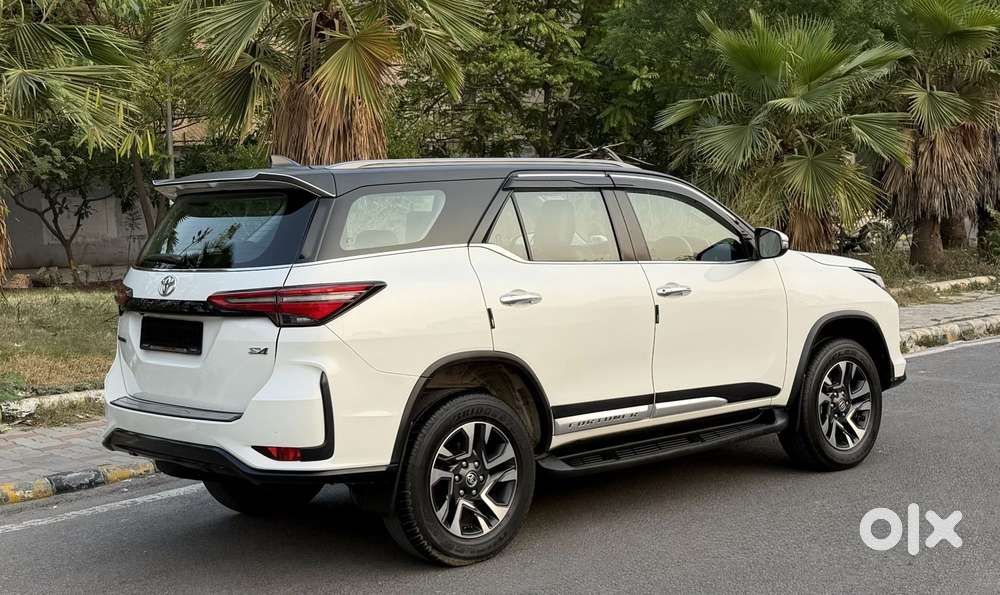 Toyota Fortuner Legender 4x4 At 2.8, 2022, Diesel
