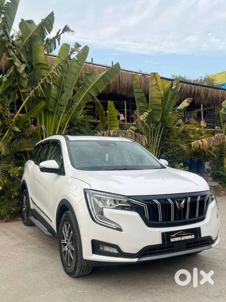 Mahindra Xuv700 2.2 Ax 7 Diesel At Str, 2025, Diesel