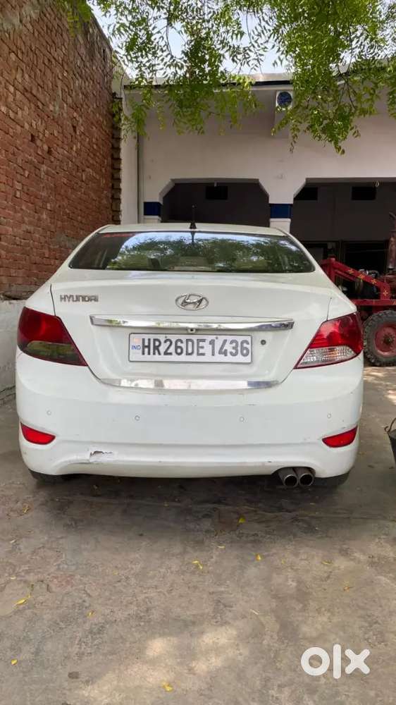Hyundai Verna 2012 Petrol 112000 Km Driven