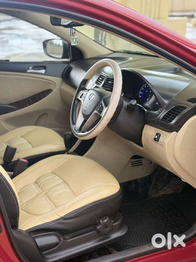 Hyundai Verna 1.6 Vtvt S Option, 2015, Cng & Hybrids