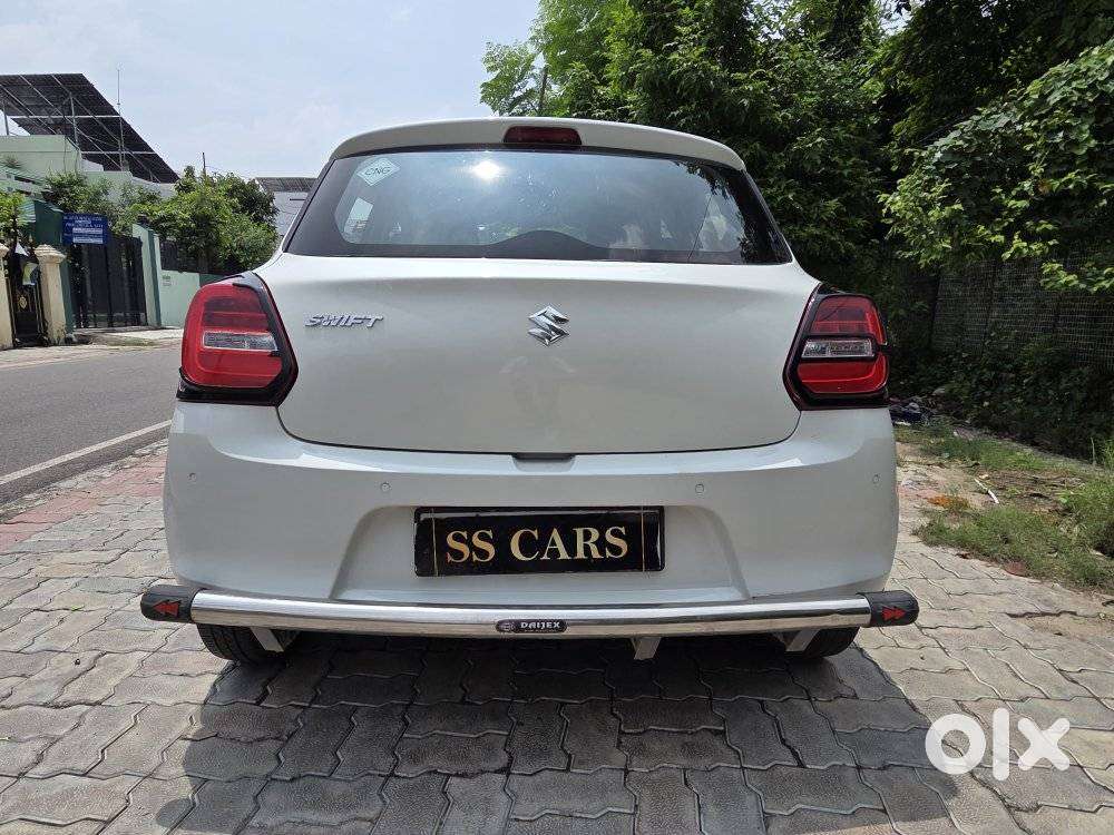 Maruti Suzuki Swift Vxi 1.2 Abs Bs-iv, 2023, Cng & Hybrids