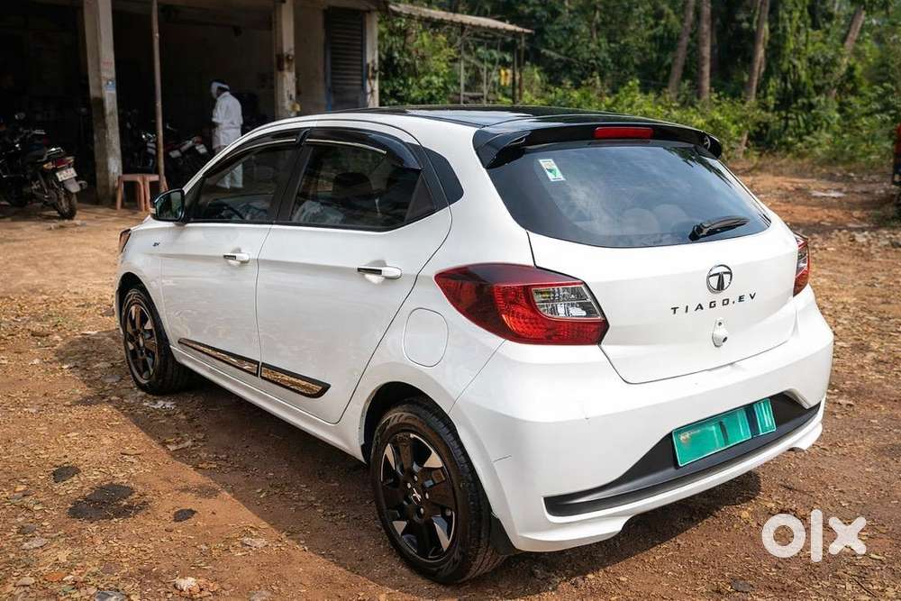 Tata Tiago Ev Tech Lux Long Range 2023