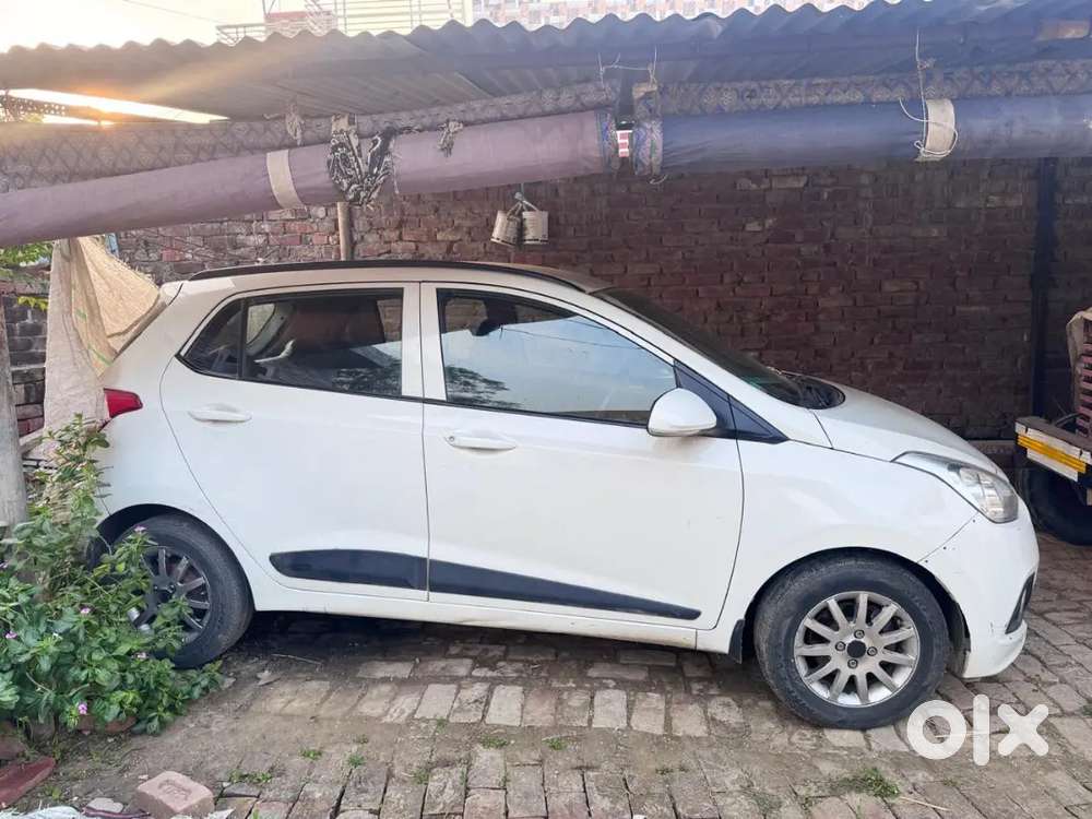 Hyundai Grand I10 2016 Diesel 131000 Km Driven
