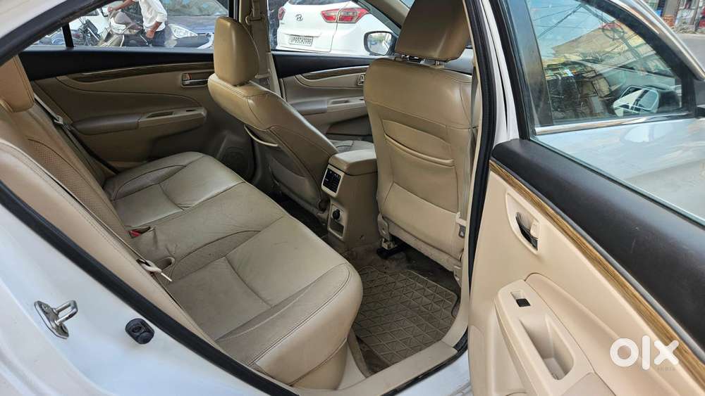 Maruti Suzuki Ciaz Smart Hybrid Alpha , 2019, Petrol