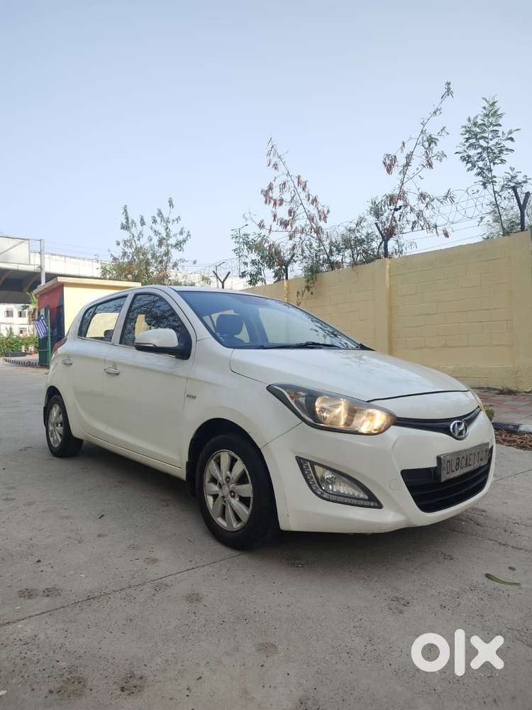 Hyundai I20 Sportz 1.2 Bs-iv, 2013, Cng & Hybrids