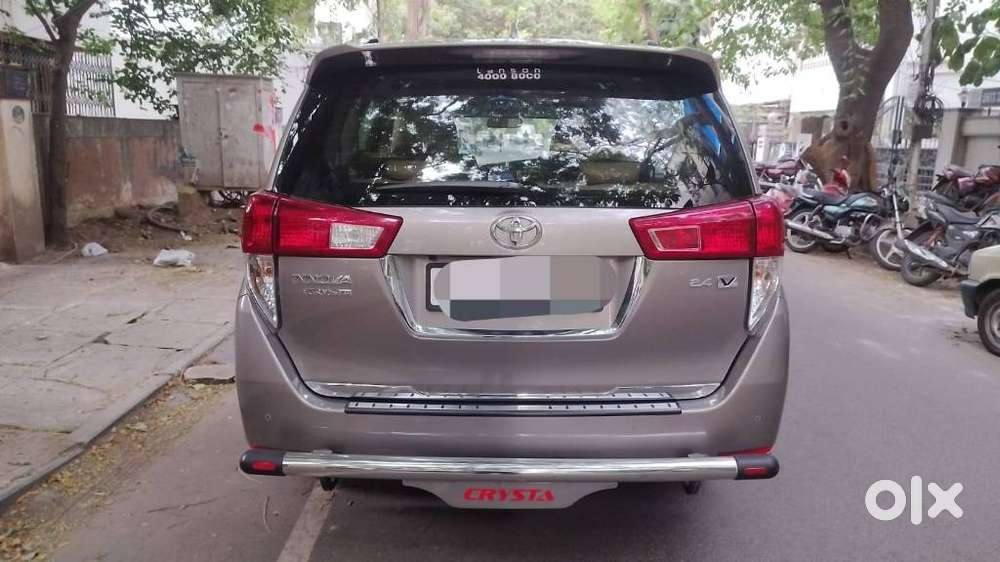 Toyota Innova Crysta 2.4 V 7 Str, 2023, Diesel