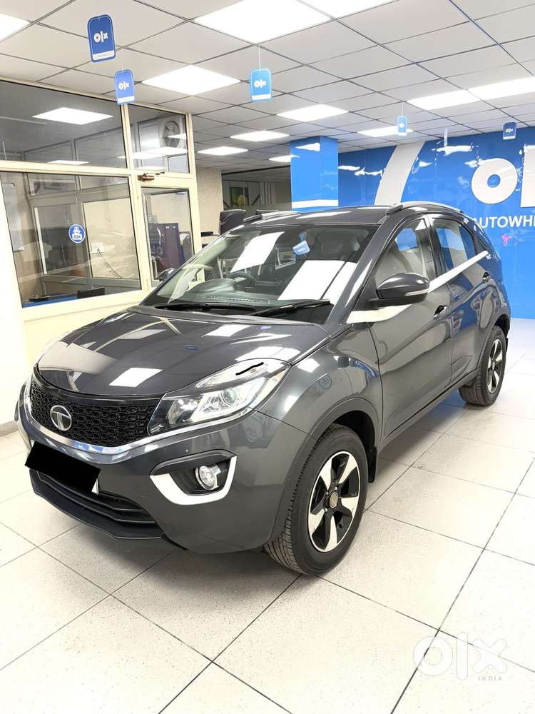 Tata Nexon 1.2 Revotron Xza Plus Dualtone, 2018, Petrol