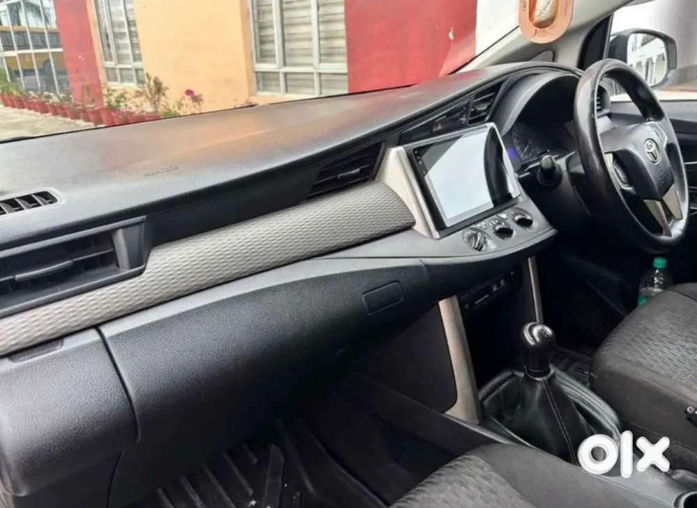 Toyota Innova Crysta 2018 Diesel Well Maintained