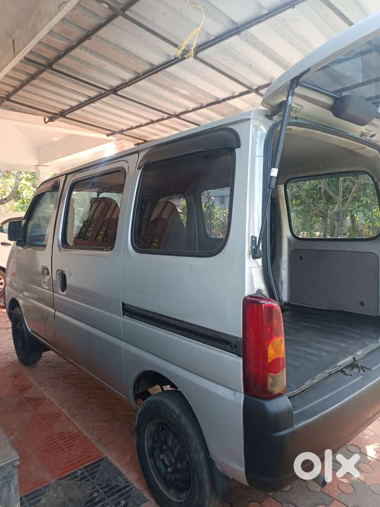 Maruti Suzuki Eeco 2010 Petrol Well Maintained
