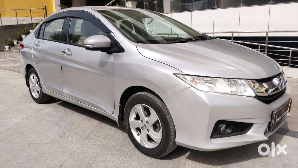 Honda City I-vtec V, 2017, Petrol