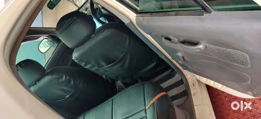 Hyundai Santro Asta Petrol 2005