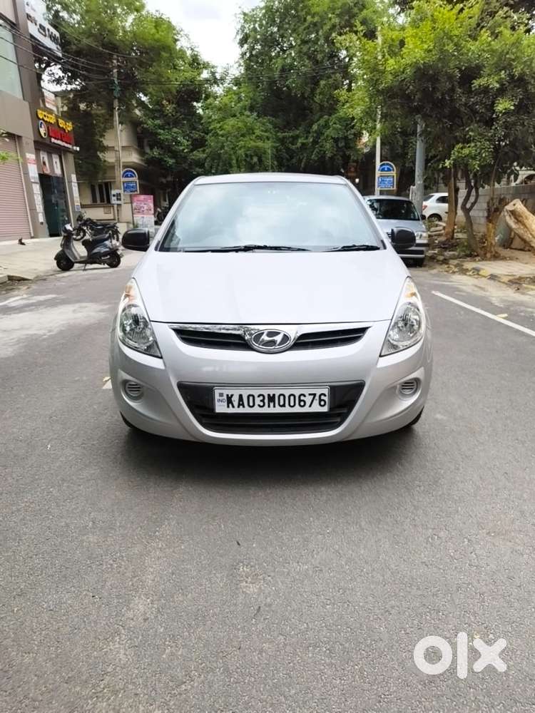 Hyundai I20 Era 1.2 Bs-iv, 2012, Petrol