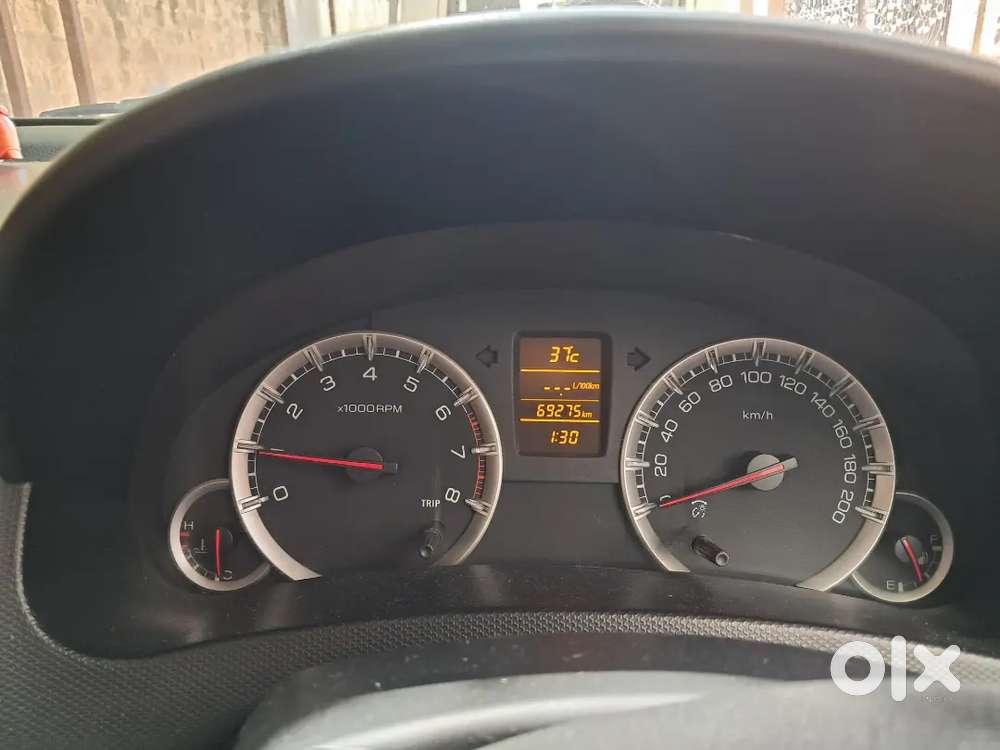 Maruti Suzuki Swift Dzire 2012 Petrol Manual