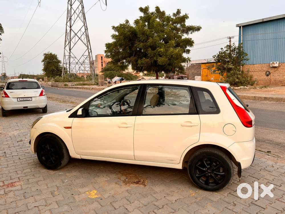 Ford Figo 2012 Diesel Well Maintained