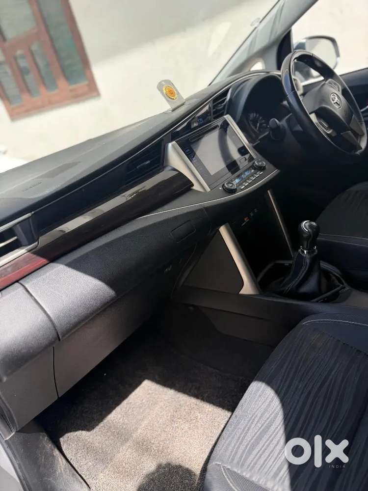 Single Hand Driven , All Services From Company