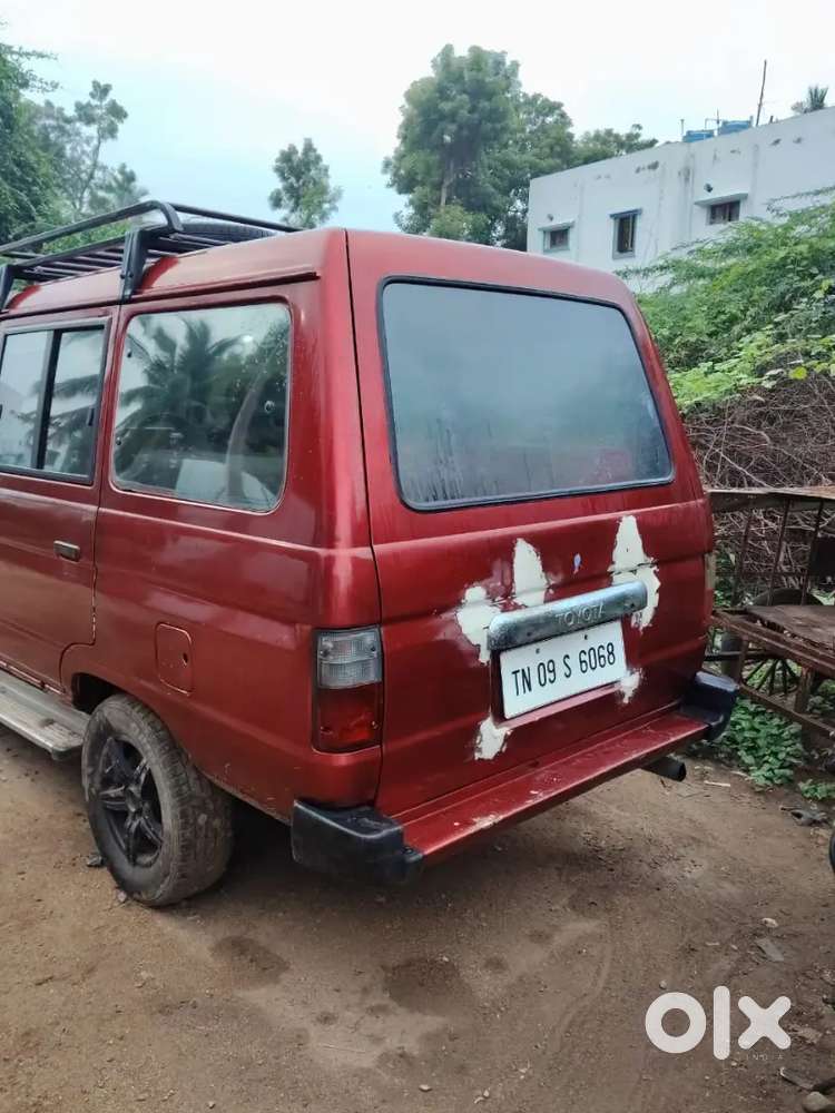 Toyota Qualis Diesel 2001