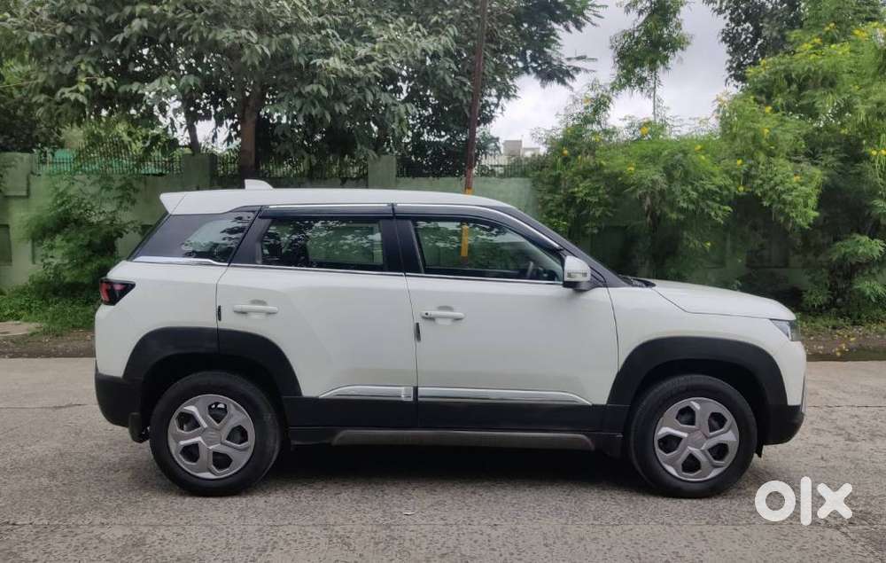 Maruti Suzuki Brezza 1.5 Vxi Smart Hybrid, 2024, Petrol
