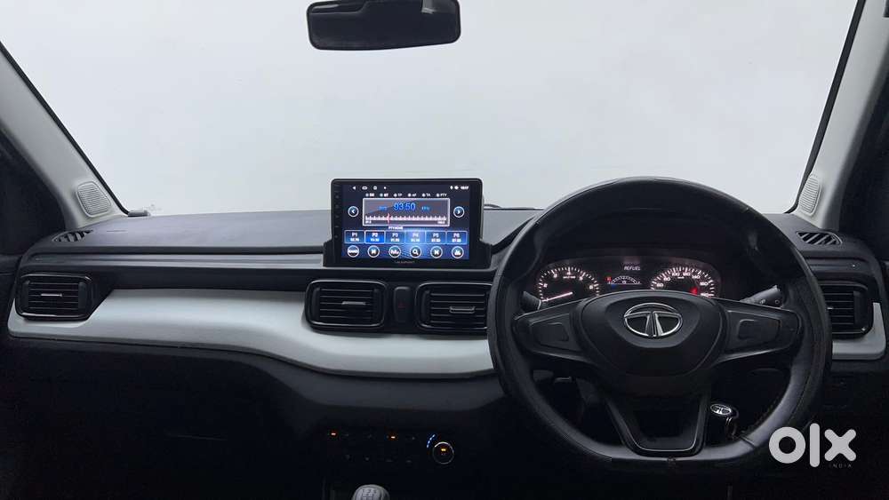 Tata Punch Pure, 2022, Petrol