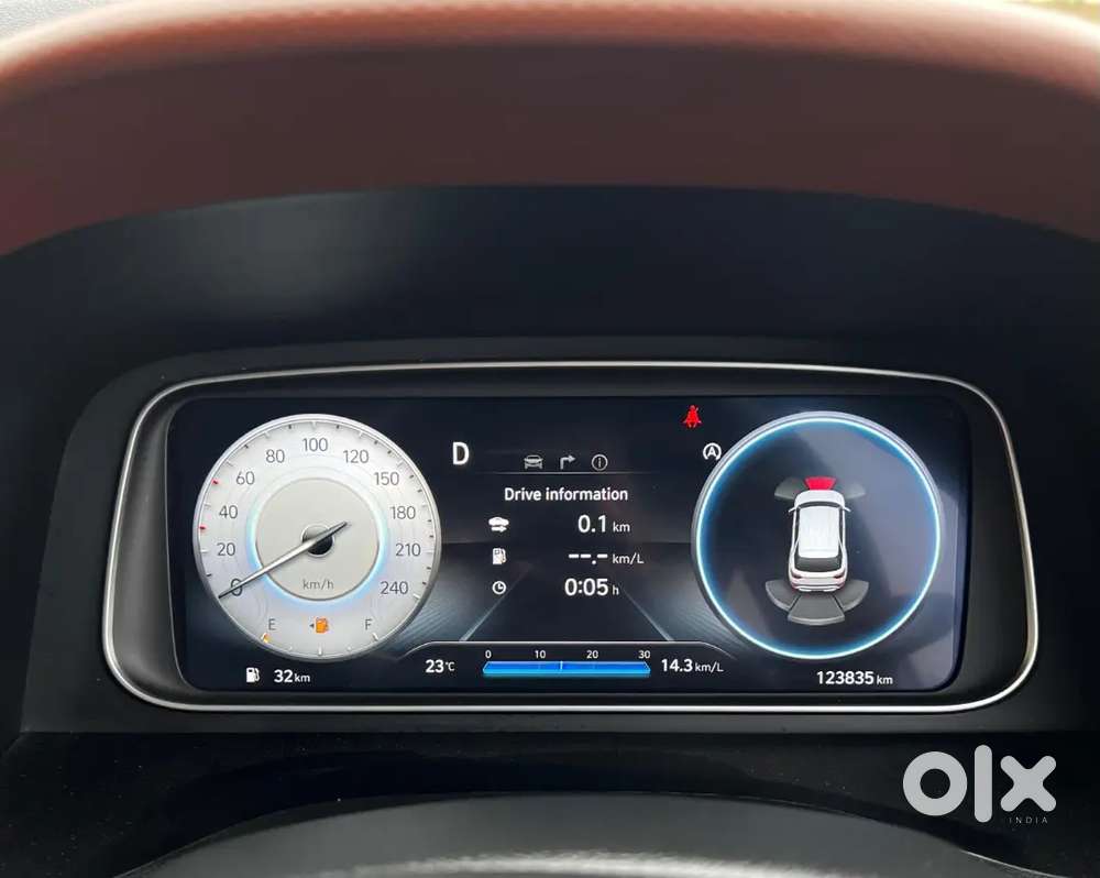 Hyundai Alcazar 2023 Diesel 120000 Km Driven