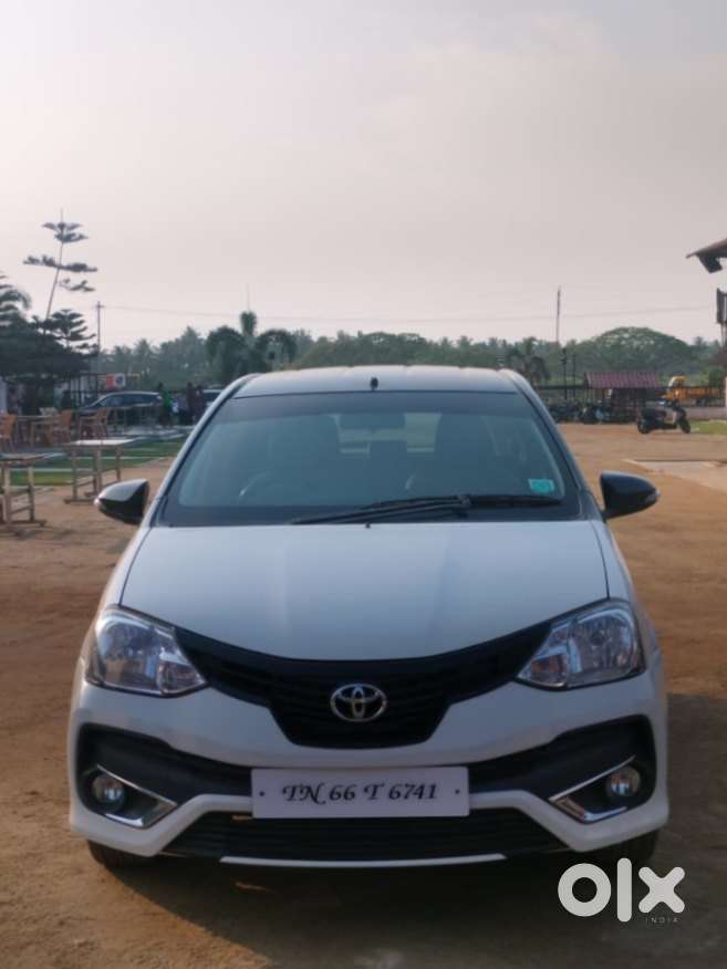Toyota Etios Liva, 2016, Petrol