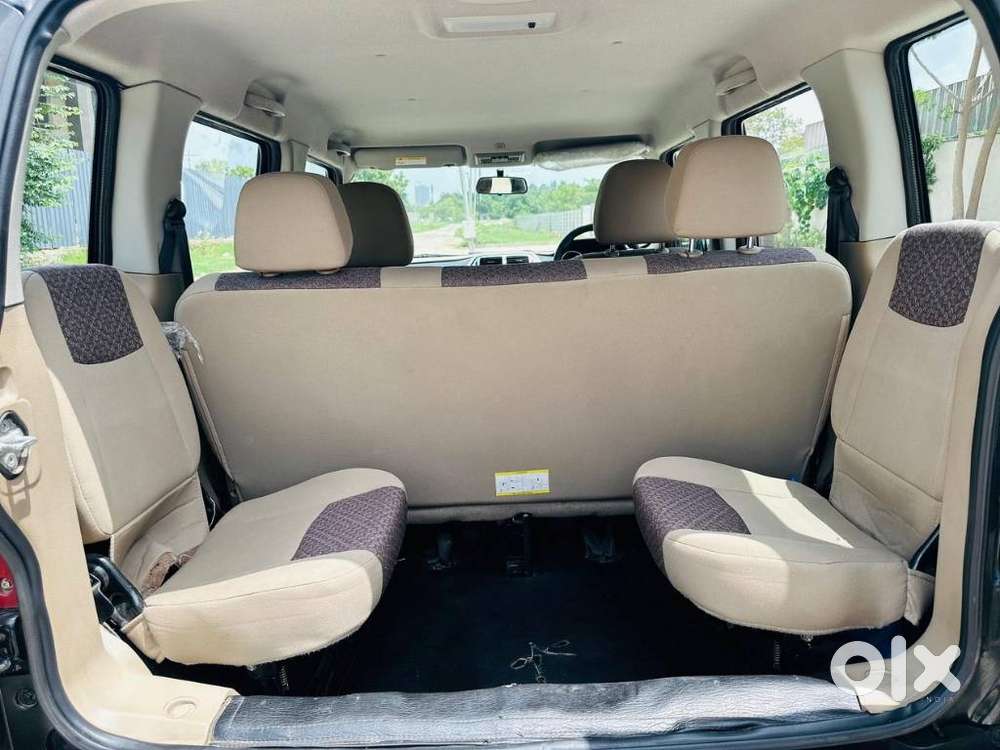 Mahindra Tuv 300 T8, 2018, Diesel