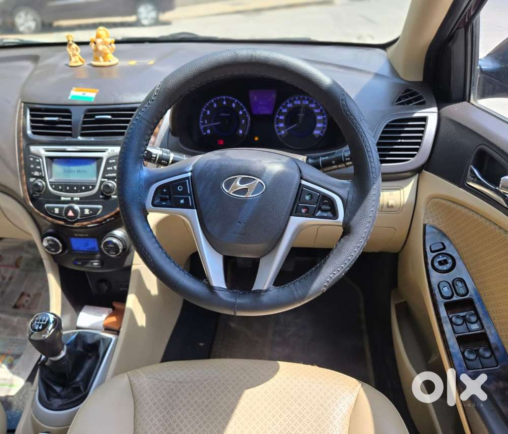 Hyundai Verna 1.6 Sx (o) Vtvt, 2012, Petrol