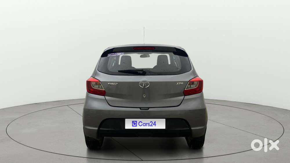 Tata Tiago 1.2 Revotron Xza, 2018, Petrol