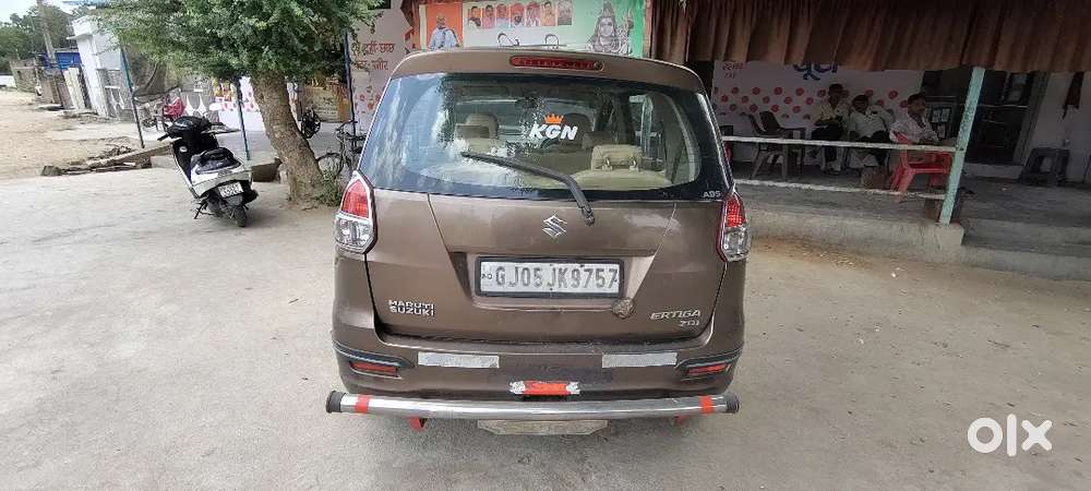 Maruti Suzuki Ertiga 2016 Diesel 180000 Km Driven