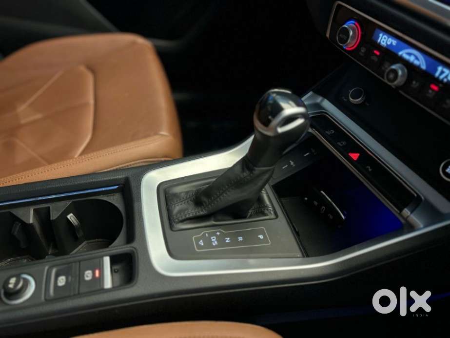 Audi Q3 40 Tfsi Premium Plus, 2022, Petrol