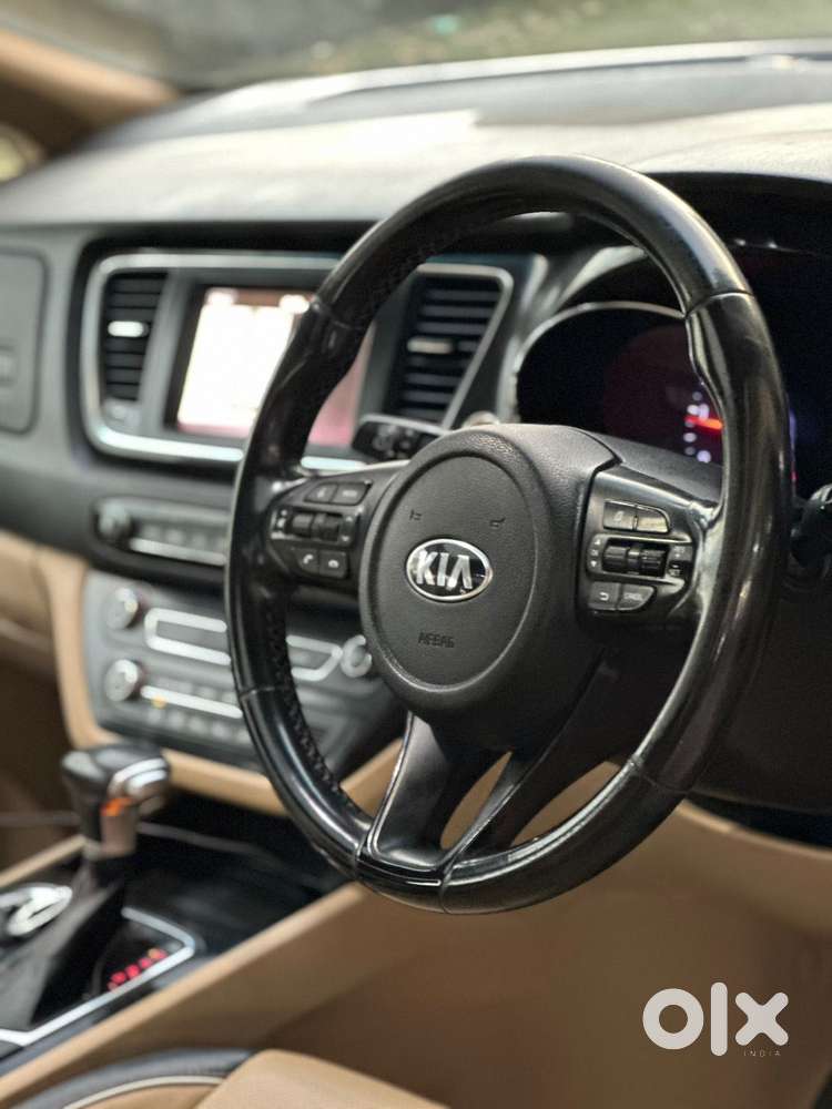 Kia Carnival Limousine Plus 7 Str, 2020, Diesel