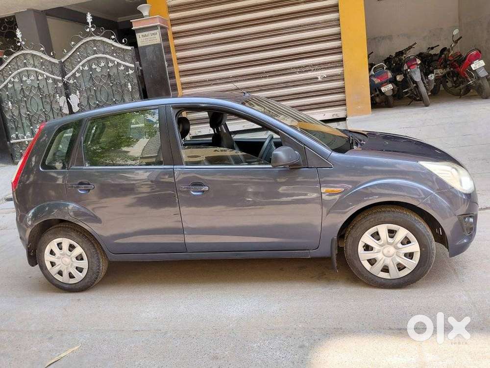 Ford Figo 1.2 Duratec Petrol Zxi, 2013, Petrol