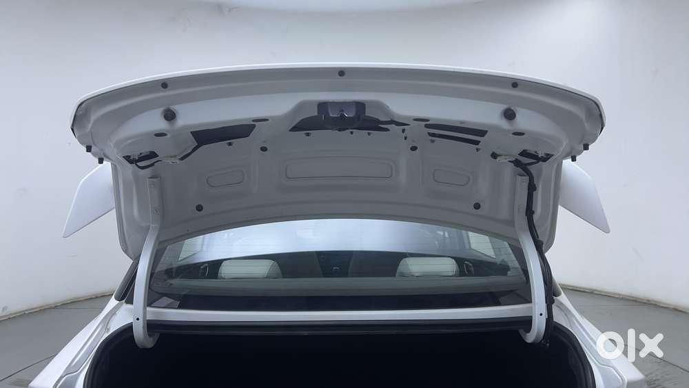 Hyundai Aura [2023-ongoing] 1.2 Sx Plus Petrol Amt, 2024, Petrol