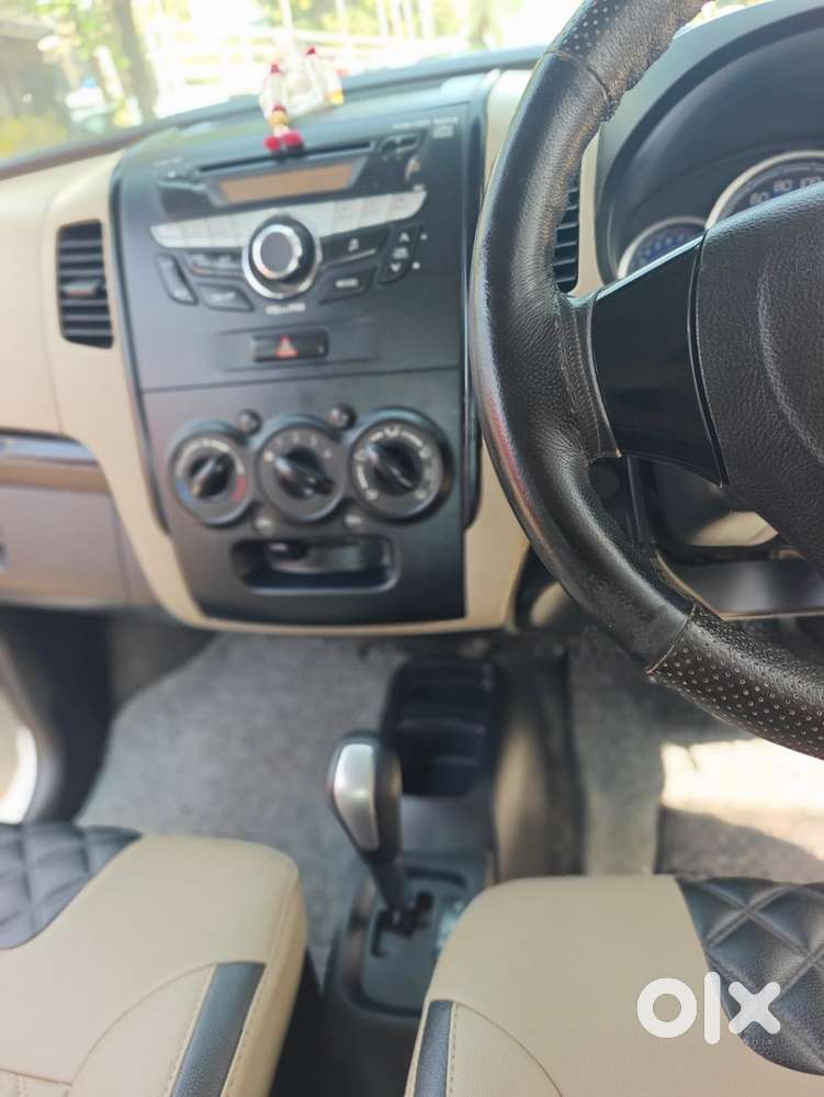 Maruti Suzuki Wagon R Stingray 1.0 Vxi Plus Amt, 2017, Petrol