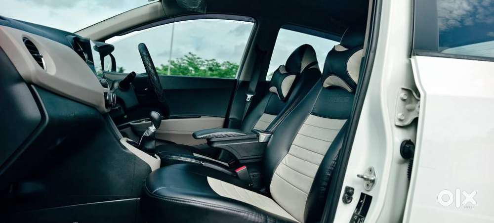 Hyundai Grand I10 Sportz, 2015, Petrol