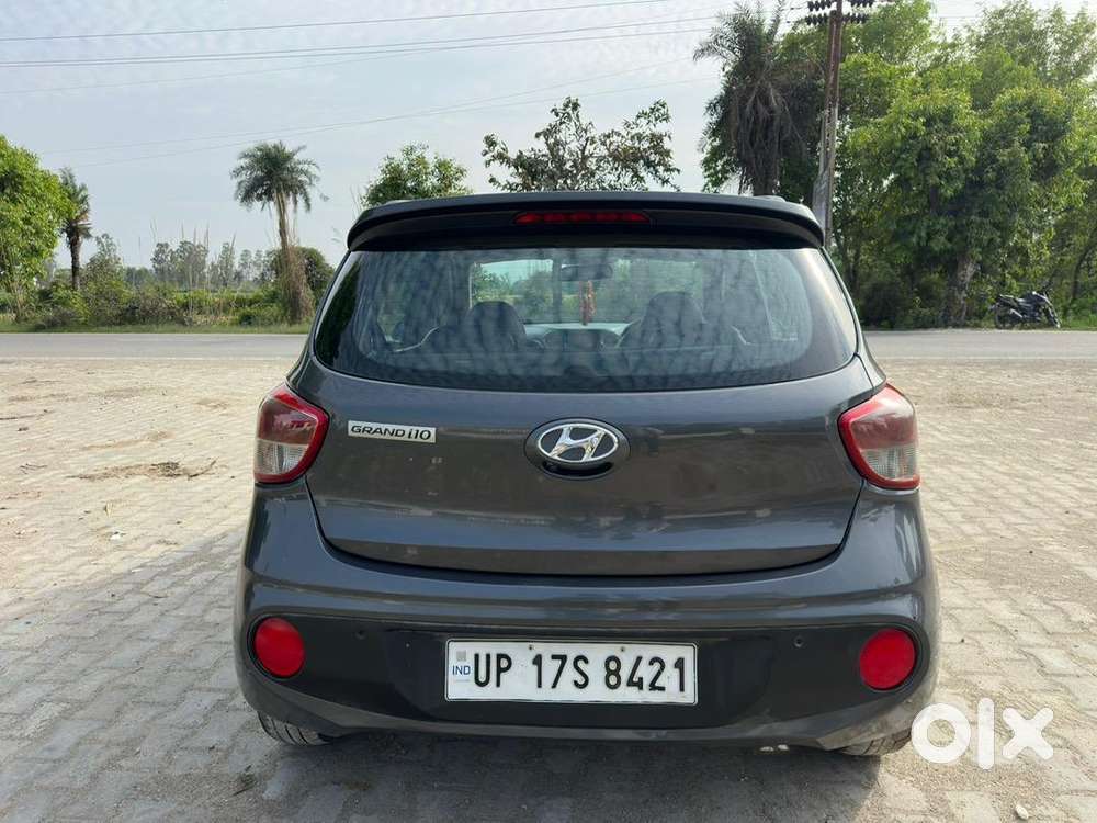 Hyundai Grandi10 Sports Petrol Bs6 Well Maintained.