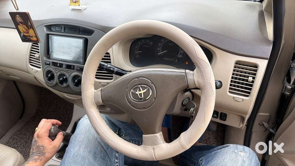 Toyota Innova Diesel 2015