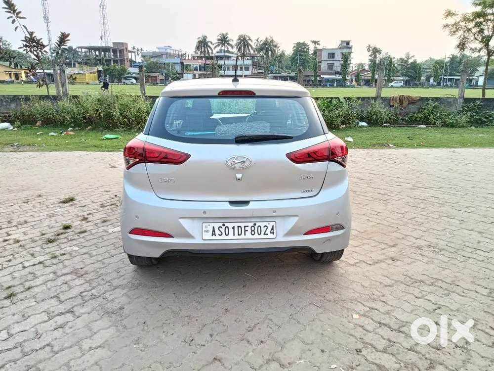 Hyundai  I20 Asta (o) Top Model..2017 Petrol 53744 Km Driven.