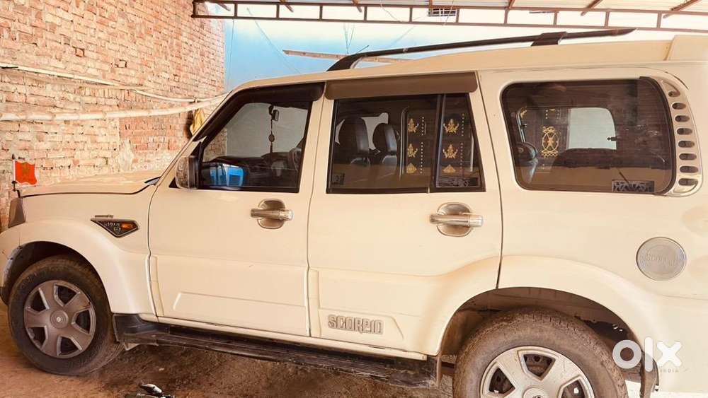 Mahindra Scorpio 2017