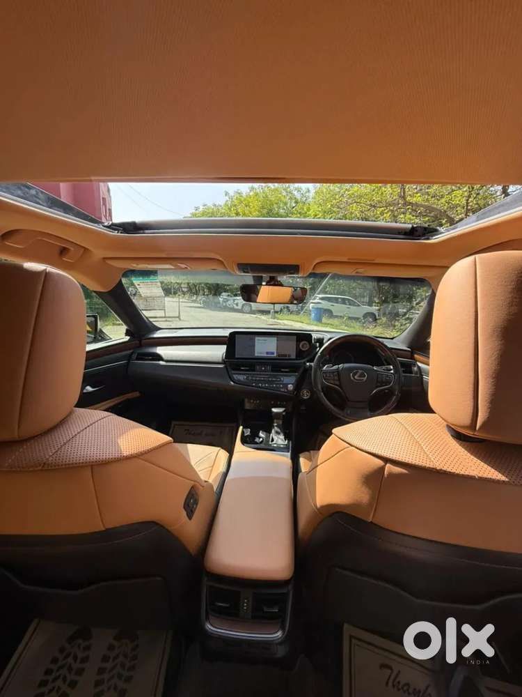 Lexus Es, 2023, Petrol