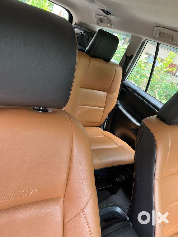 Toyota Innova Crysta 2018 Aug Last  Diesel Well Maintained