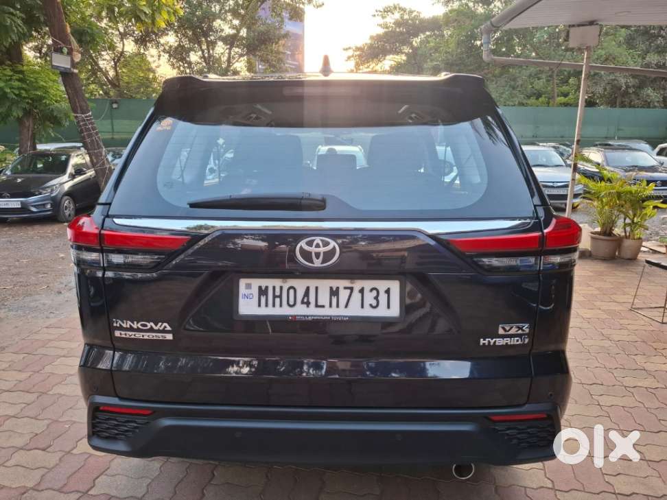 Toyota Innova Hycross 2.0 Vx Hybrid 8 Str, 2023, Petrol