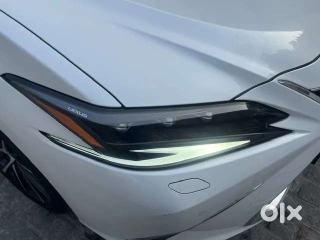 Lexus Es, 2023, Petrol