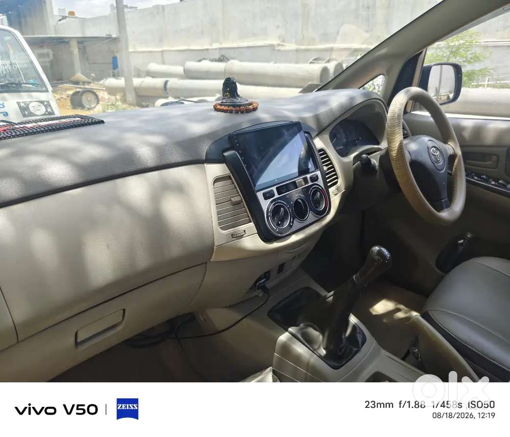 Toyota Innova 2.5 Vx 2010