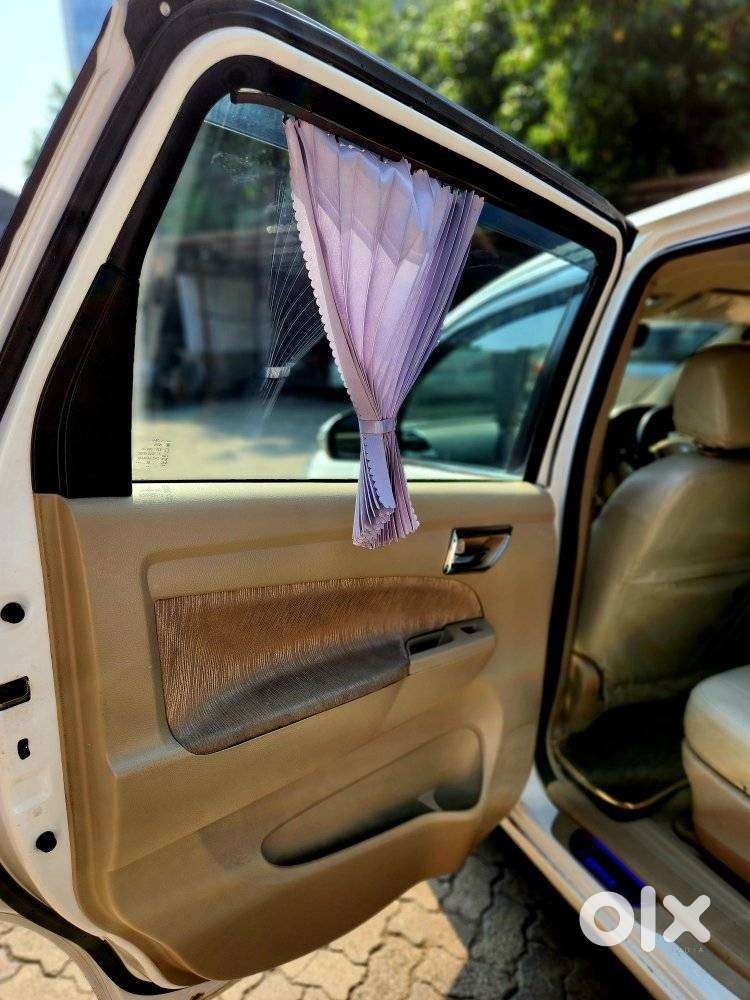 Maruti Suzuki Ertiga 1.4 Vxi Cng Anniversary Edition, 2016, Cng & Hy..