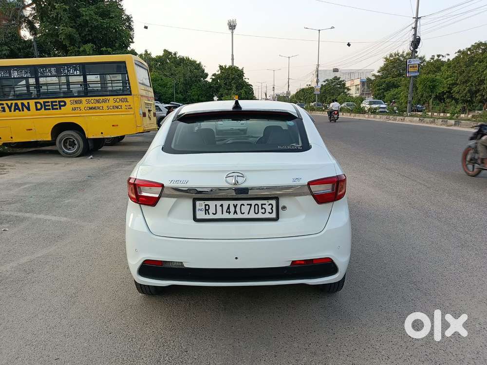 Tata Tigor 1.2 Revotron Xt, 2017, Petrol