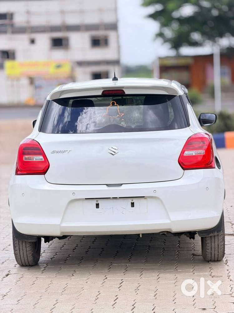 Maruti Swift Vxi Cng 2023