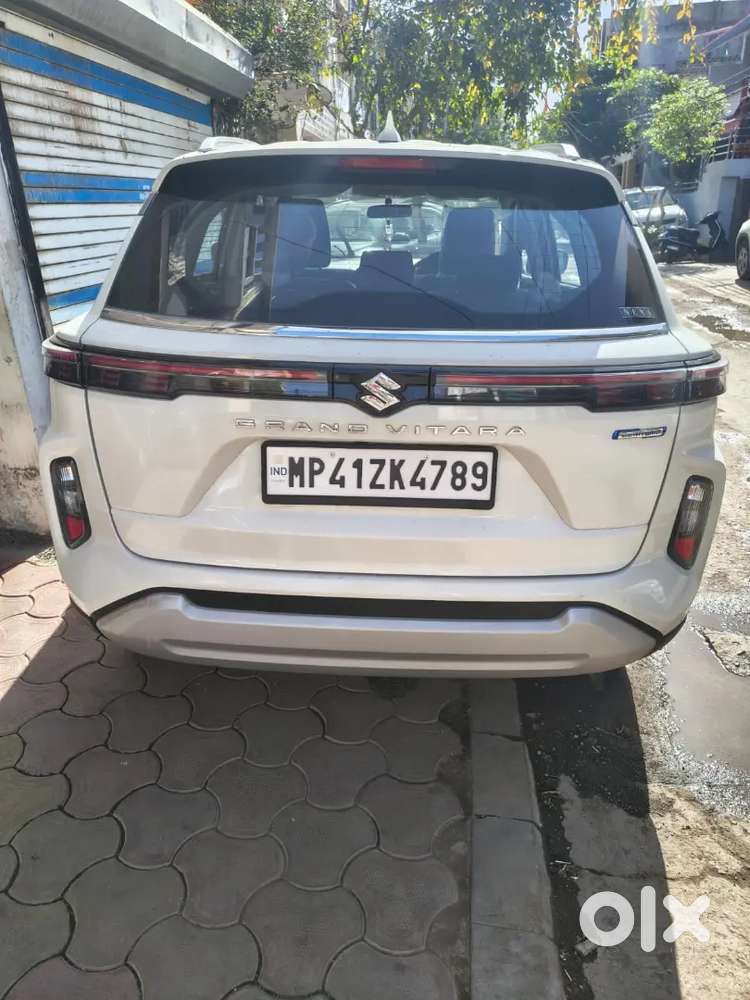Maruti Suzuki Grand Vitara 2025 Petrol 9800 Km Driven Only 4 Month Old